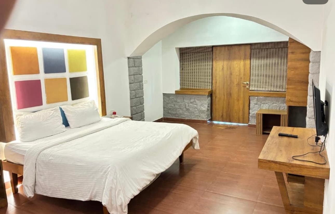 booking rooms at zeenath taj garden Super Deluxe Room